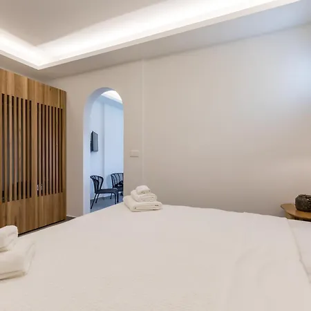 Nostos Apartments Kamari Zewnętrze zdjęcie