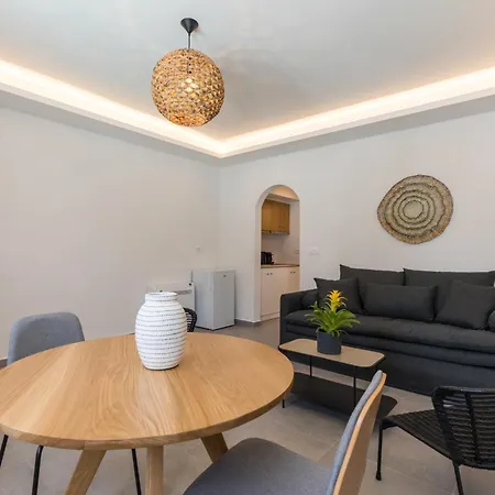 Nostos Apartments Kamari Zewnętrze zdjęcie
