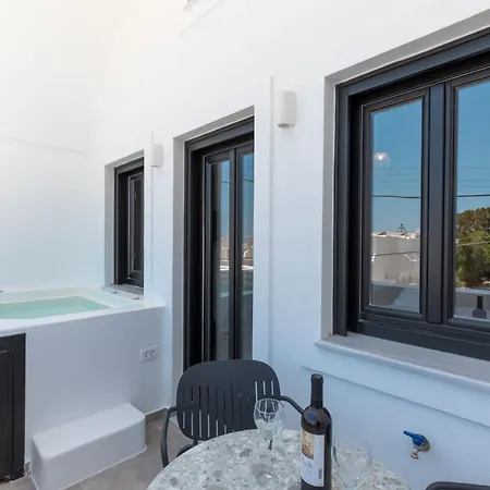 Nostos Apartments Kamari Zewnętrze zdjęcie