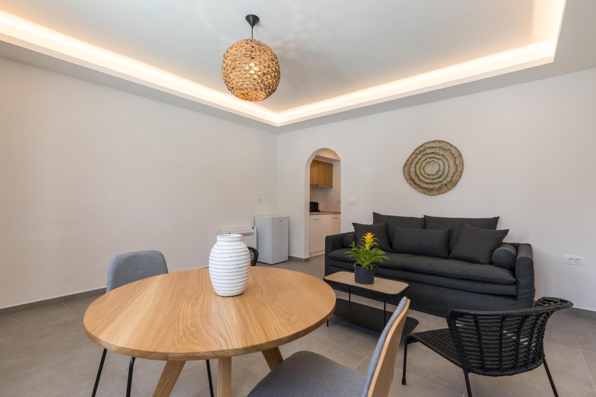 Apartment Nostos Kamari (Santorini)