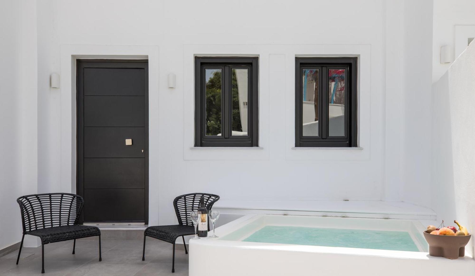 Nostos Apartment Kamari (Santorini)